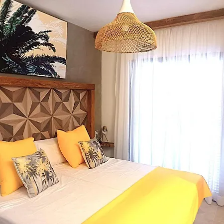 Вилла Cloud Tropical - Piscina Climatizada - Gym Privado