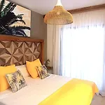 Villa Cloud Tropical - Piscina Climatizada - Gym Privado